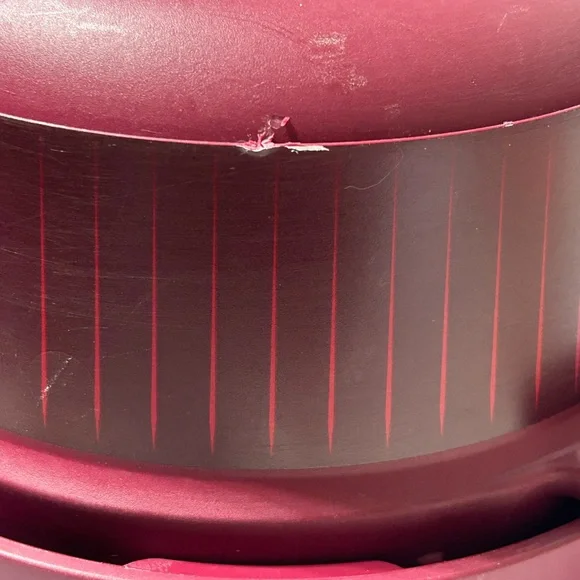 Tupperware Microwave Pressure Cooker - Picture 9 of 14